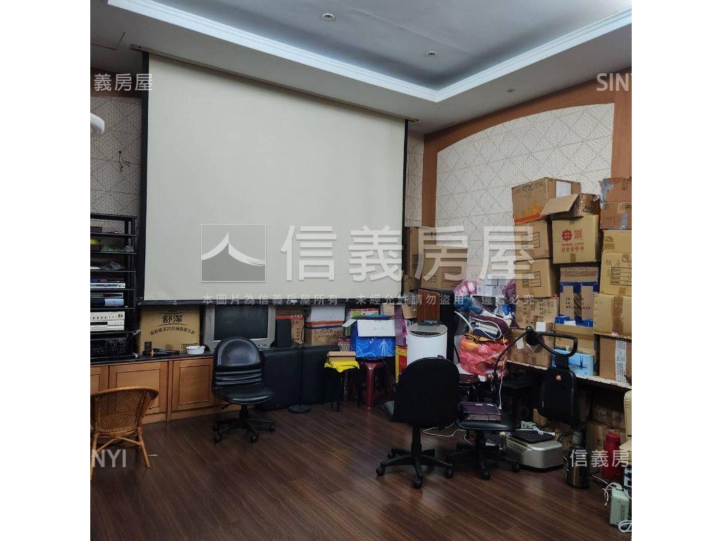 深坑佳麗堡一樓可住可辦房屋室內格局與周邊環境