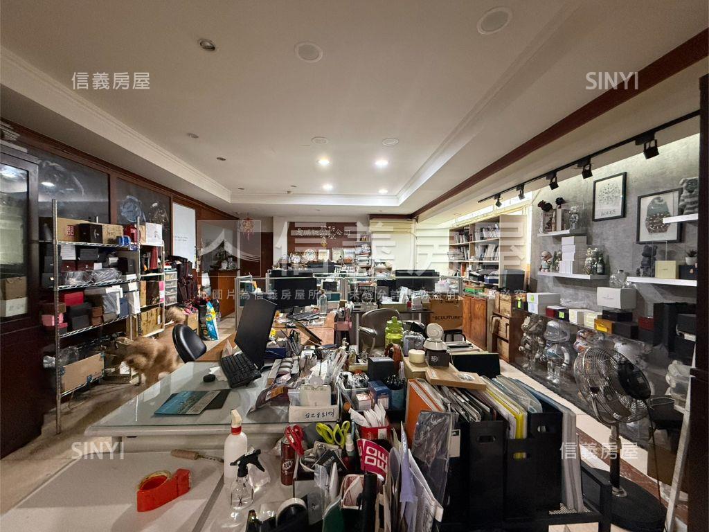 深坑佳麗堡一樓可住可辦房屋室內格局與周邊環境