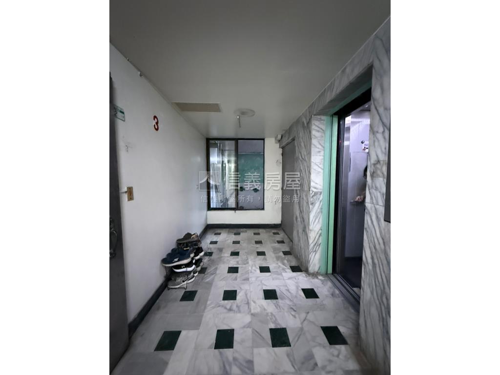 近頂溪有陽台套房房屋室內格局與周邊環境