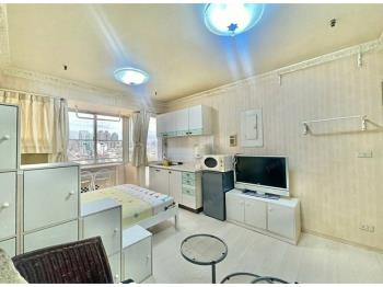 近中國醫首購高樓視野套房