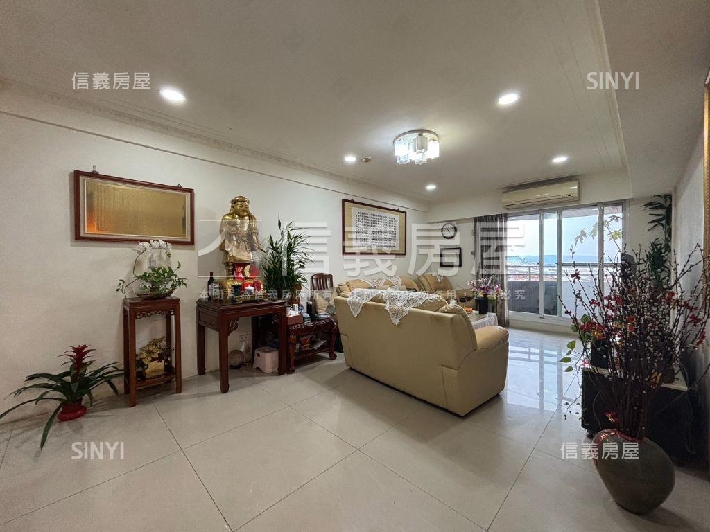 黃金海岸大戶海景稀有釋出房屋室內格局與周邊環境