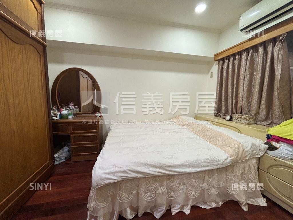 黃金海岸大戶海景稀有釋出房屋室內格局與周邊環境
