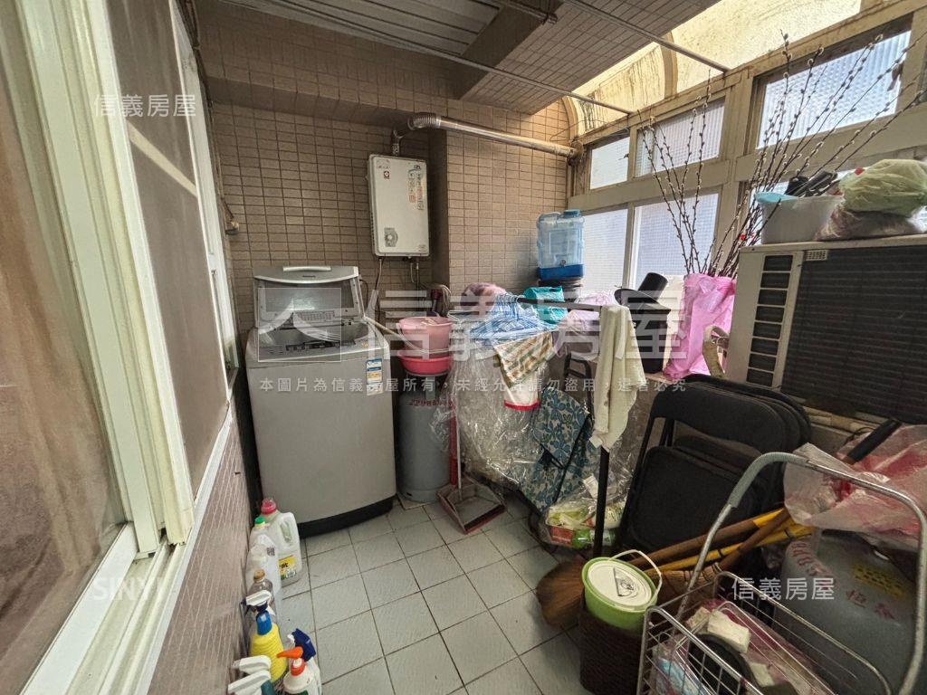 黃金海岸大戶海景稀有釋出房屋室內格局與周邊環境