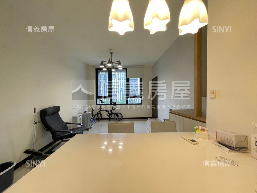 副都心公園景觀旺洲房屋室內格局與周邊環境