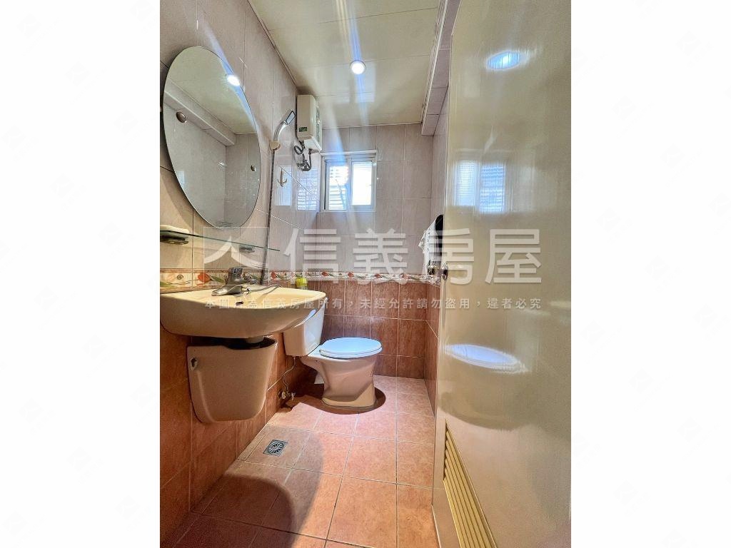 中和站收租金雞母房屋室內格局與周邊環境