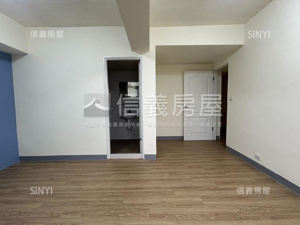 低總價未入住大四房房屋室內格局與周邊環境