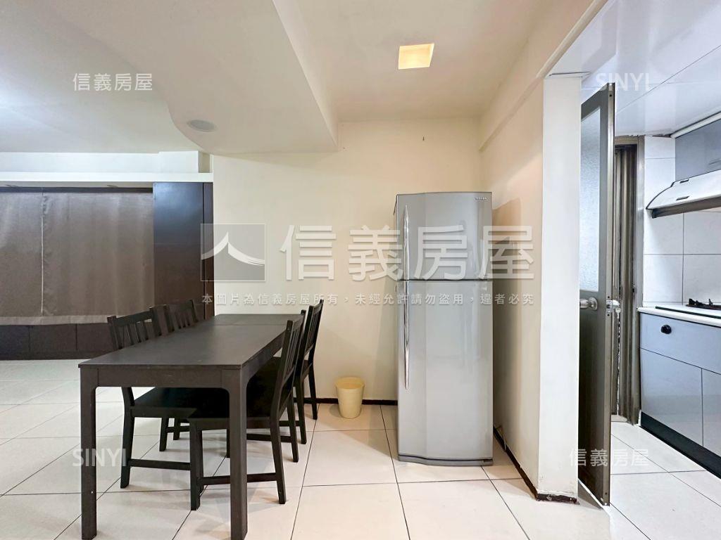 低總價★近捷運電梯兩房房屋室內格局與周邊環境