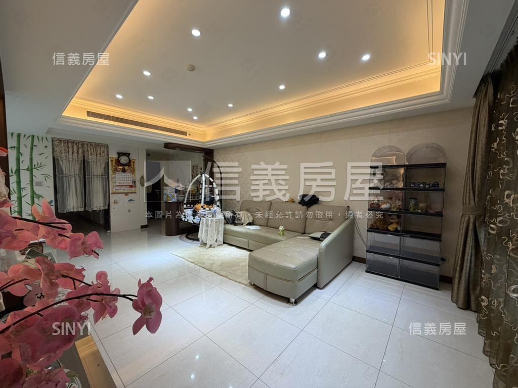 秀朗晶悅三房美屋有車位房屋室內格局與周邊環境