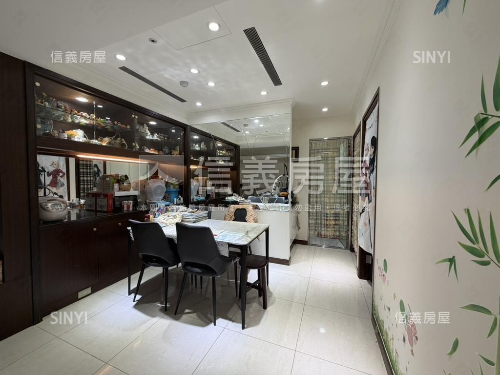 秀朗晶悅三房美屋有車位房屋室內格局與周邊環境