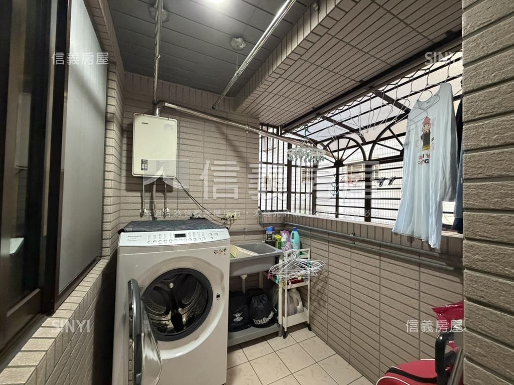 秀朗晶悅三房美屋有車位房屋室內格局與周邊環境