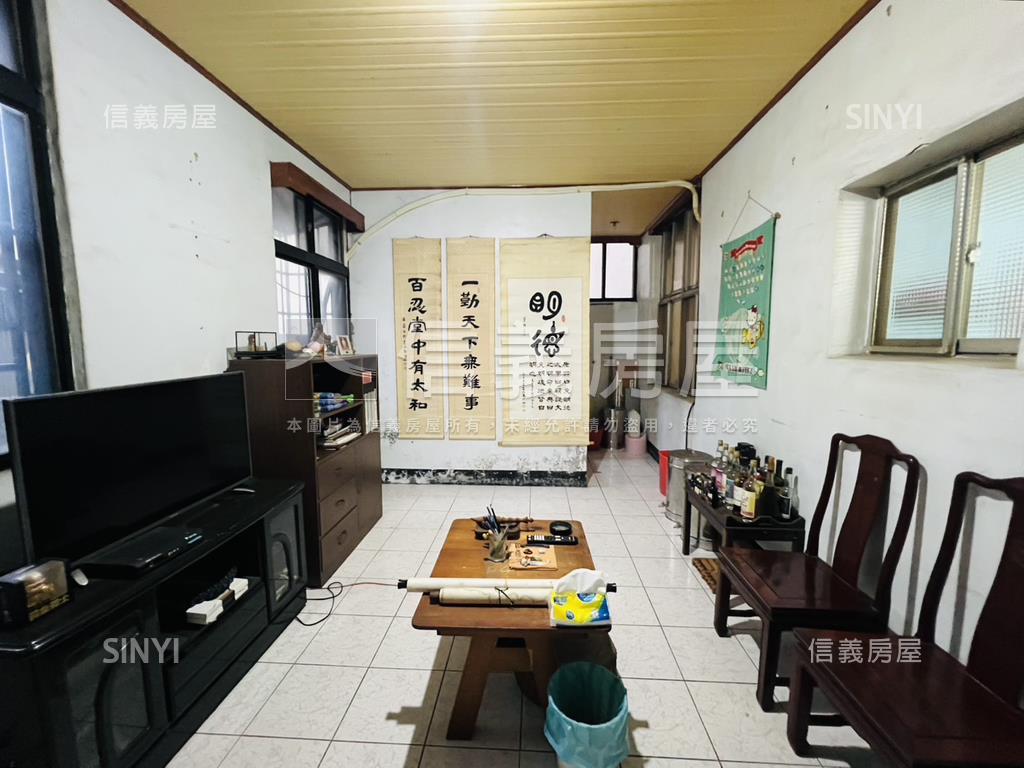 國際路自地自建透天房屋室內格局與周邊環境