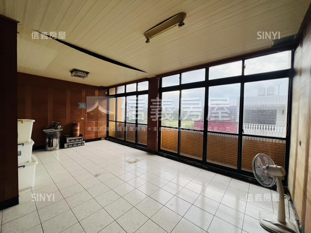 國際路自地自建透天房屋室內格局與周邊環境