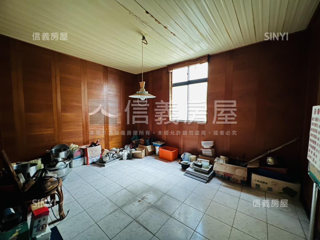 國際路自地自建透天房屋室內格局與周邊環境