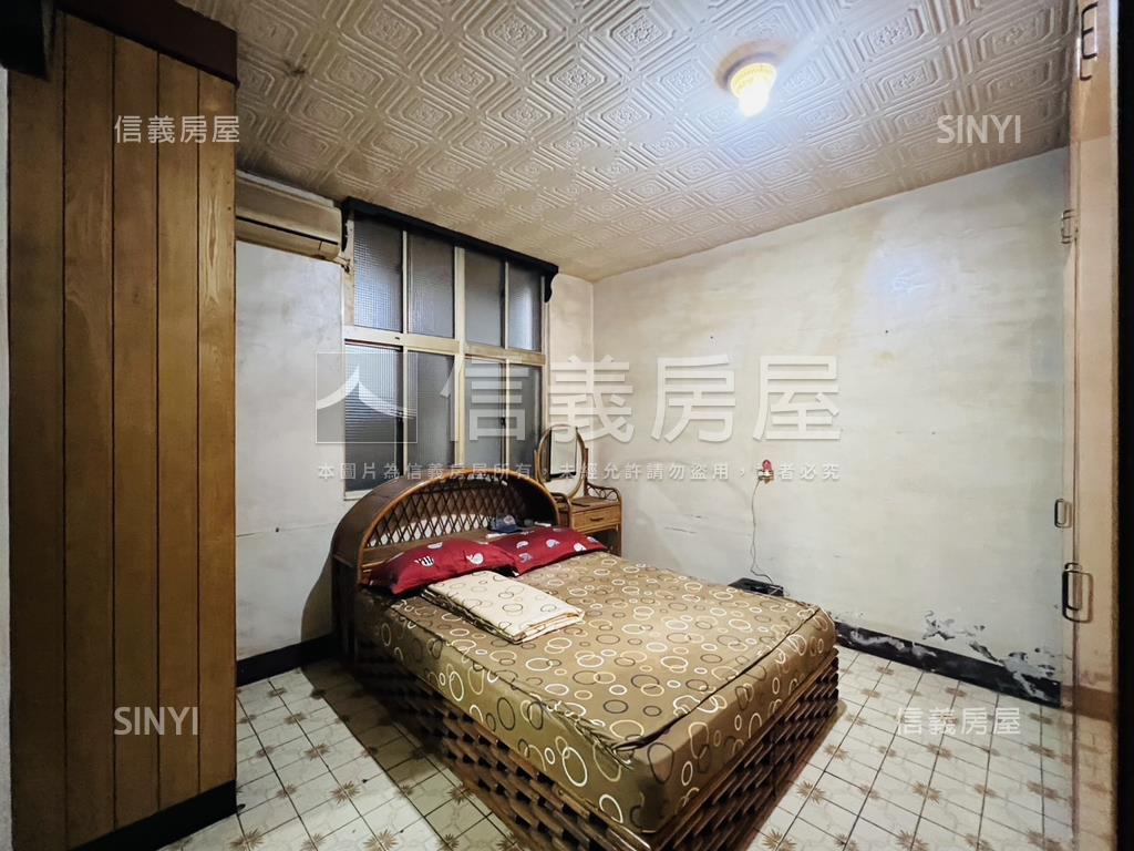 國際路自地自建透天房屋室內格局與周邊環境