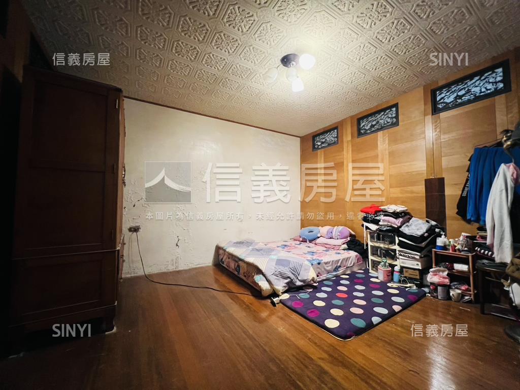 國際路自地自建透天房屋室內格局與周邊環境