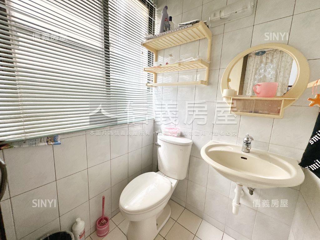 近鳳山車站優質透天房屋室內格局與周邊環境