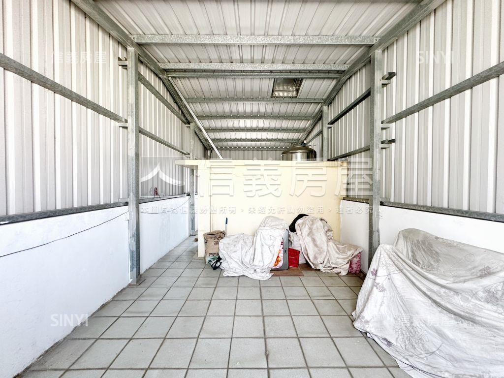 近鳳山車站優質透天房屋室內格局與周邊環境