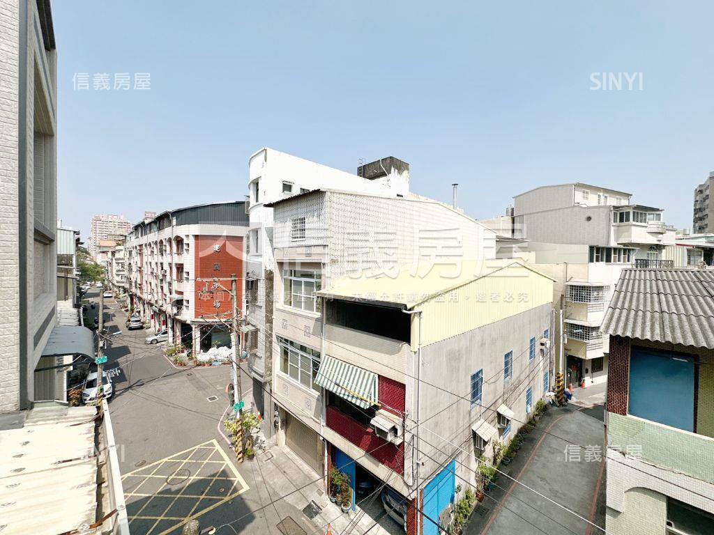 近鳳山車站優質透天房屋室內格局與周邊環境