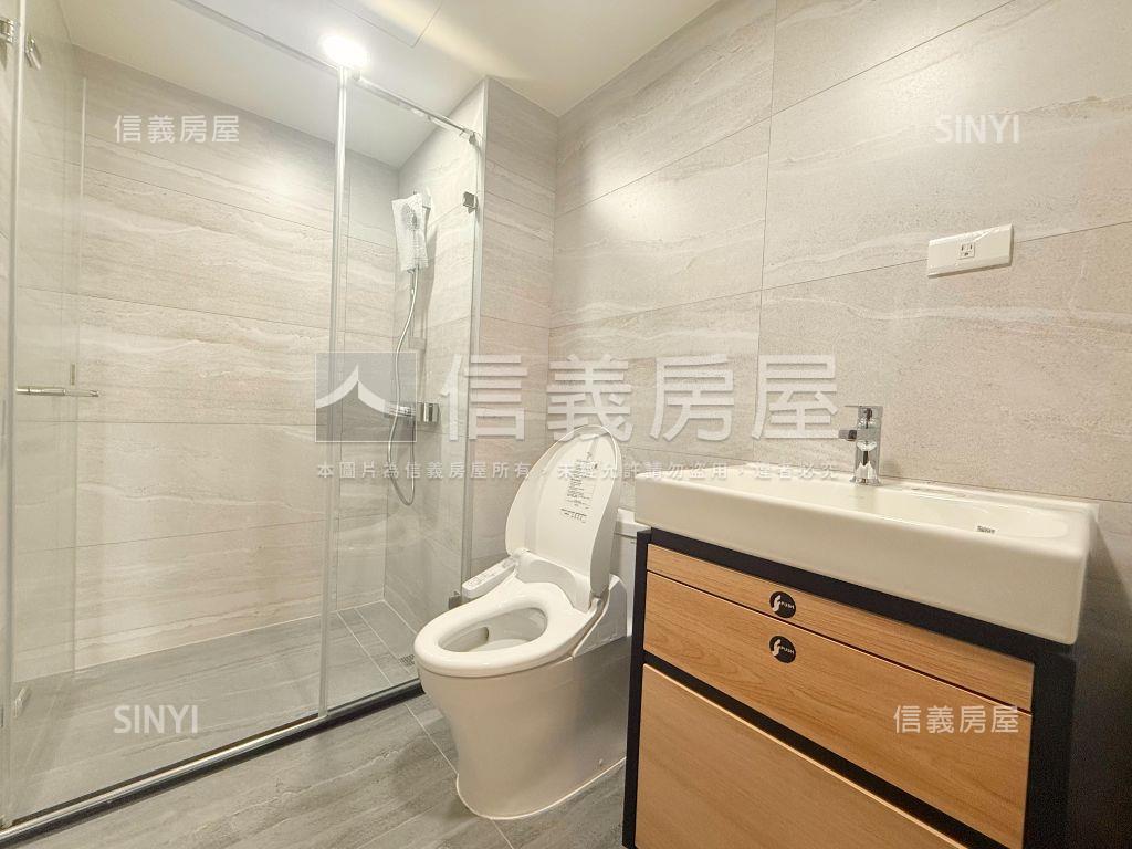 首席高樓美屋三房房屋室內格局與周邊環境