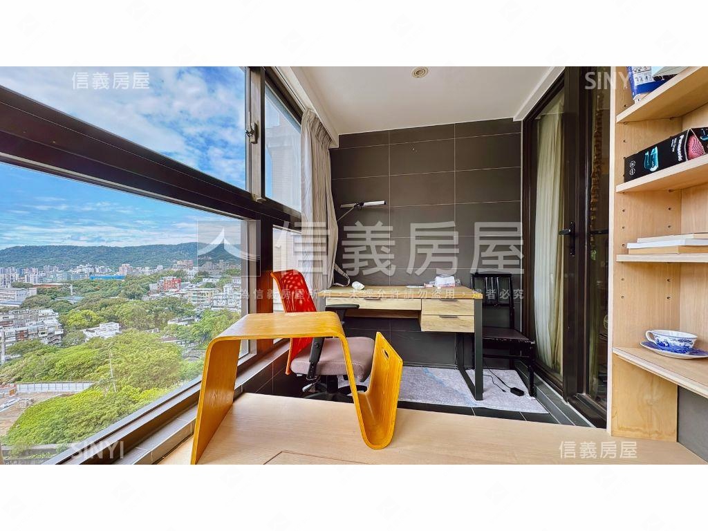 草山水美邊間高樓層美居房屋室內格局與周邊環境