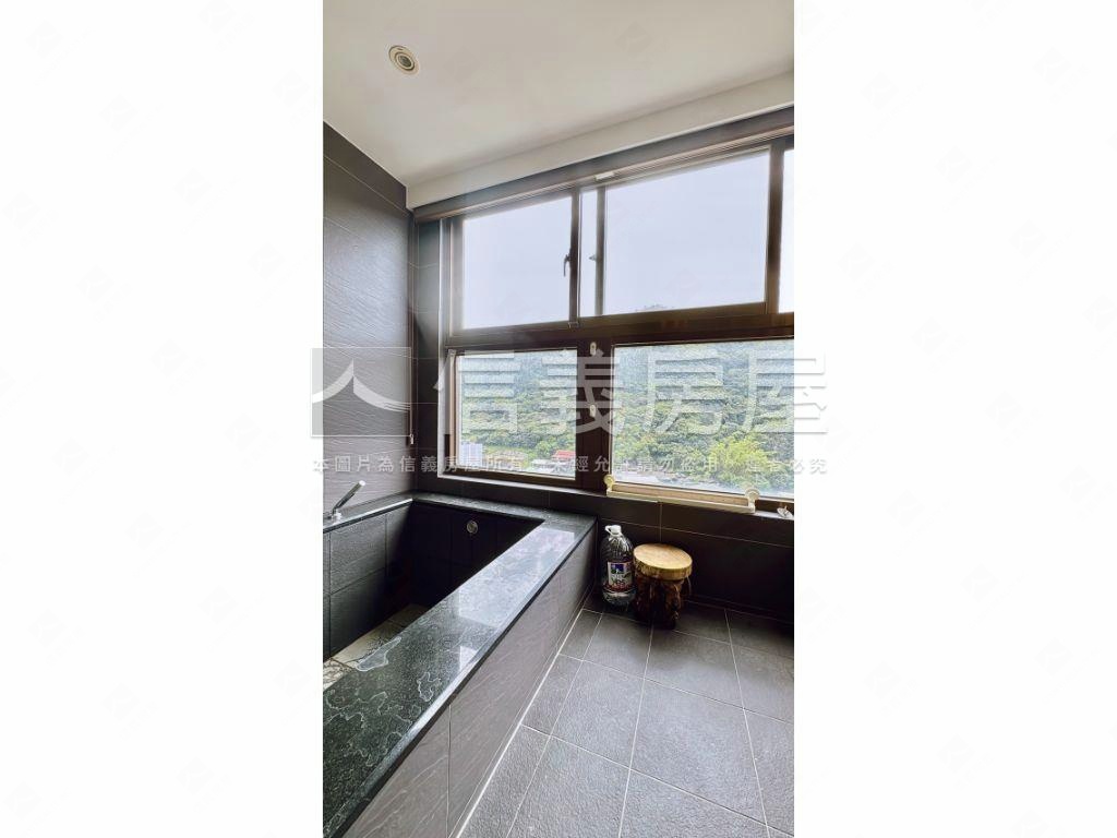 草山水美邊間高樓層美居房屋室內格局與周邊環境