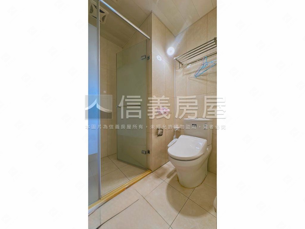 草山水美邊間高樓層美居房屋室內格局與周邊環境