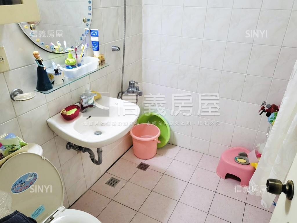 國泰商圈溫馨美三房房屋室內格局與周邊環境