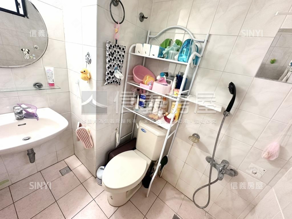 國泰商圈溫馨美三房房屋室內格局與周邊環境