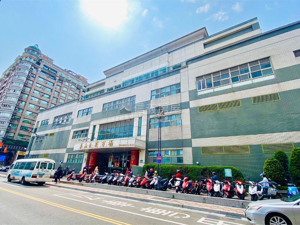 １８甲文融景觀大三房房屋室內格局與周邊環境