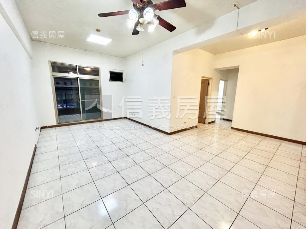 星光市三房露臺戶房屋室內格局與周邊環境