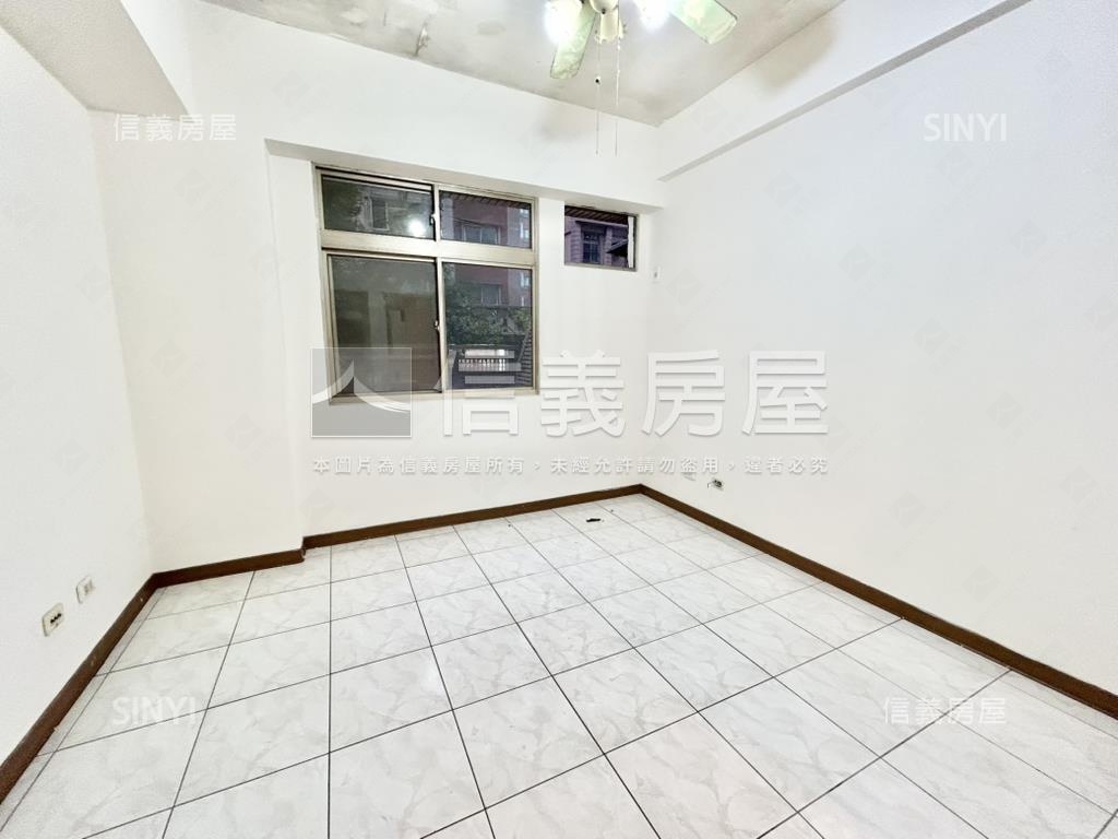 星光市三房露臺戶房屋室內格局與周邊環境