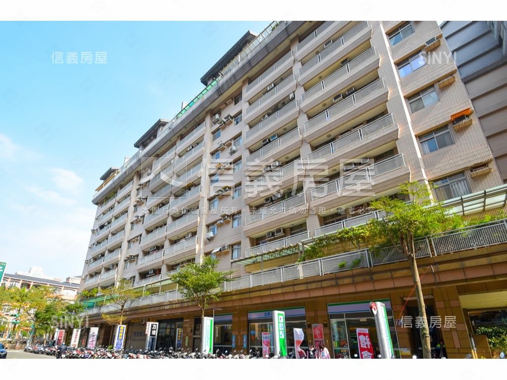 星光市三房露臺戶房屋室內格局與周邊環境