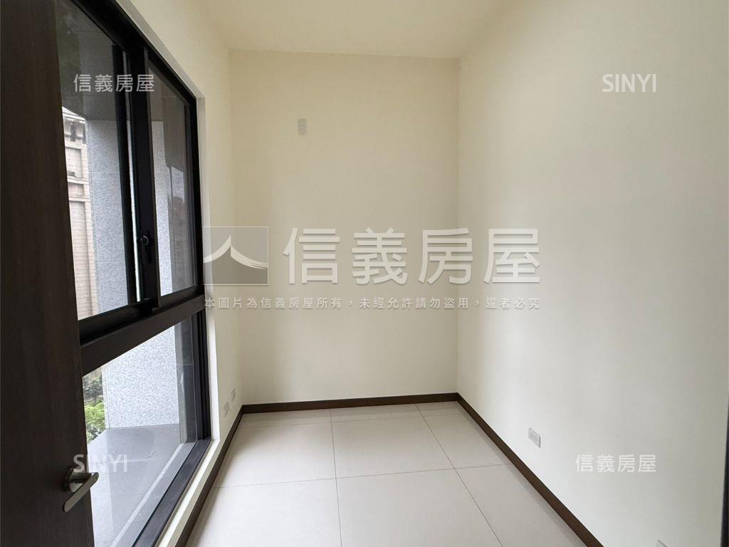 ｛稀有｝拾樓三房三面採光房屋室內格局與周邊環境