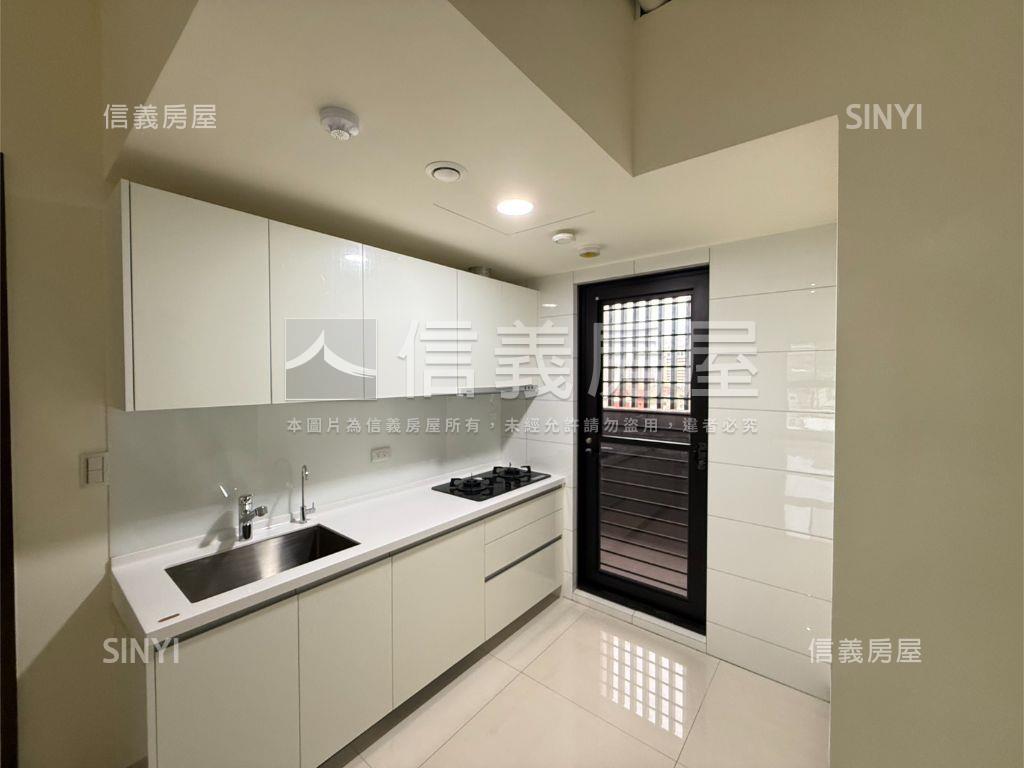 ｛稀有｝拾樓三房三面採光房屋室內格局與周邊環境