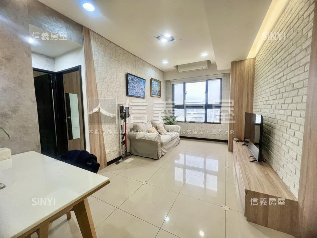 世紀城高樓美景大兩房房屋室內格局與周邊環境
