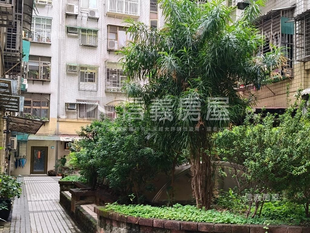 哇賽捷運馬上好運電梯３房房屋室內格局與周邊環境