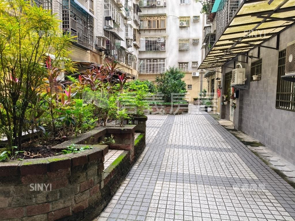 哇賽捷運馬上好運電梯３房房屋室內格局與周邊環境