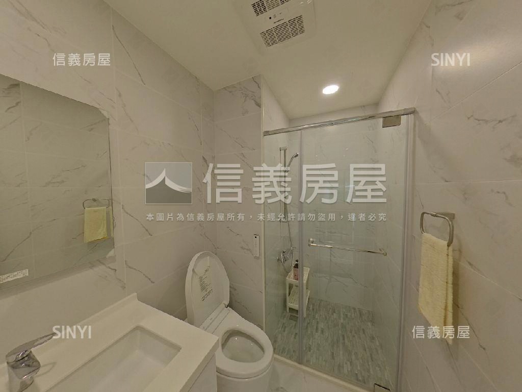 稻香路稀有庭園兩房車位房屋室內格局與周邊環境