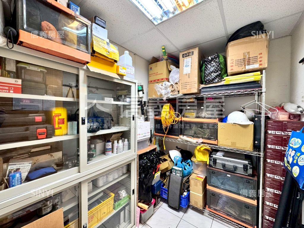 專簽５．５米面寬樓店車位房屋室內格局與周邊環境