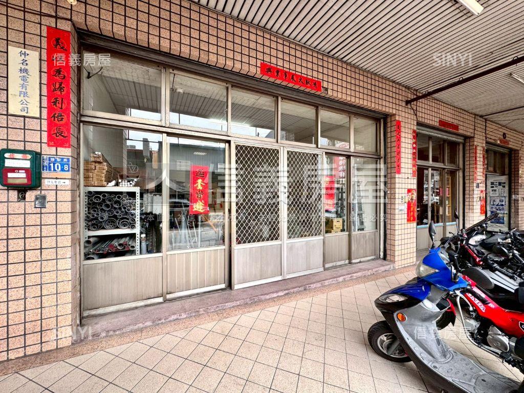 專簽５．５米面寬樓店車位房屋室內格局與周邊環境