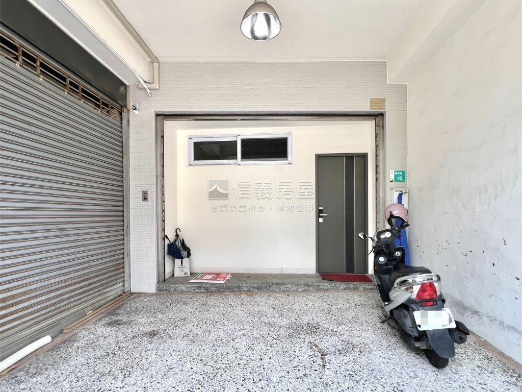 近健康路１５米路大透天房屋室內格局與周邊環境
