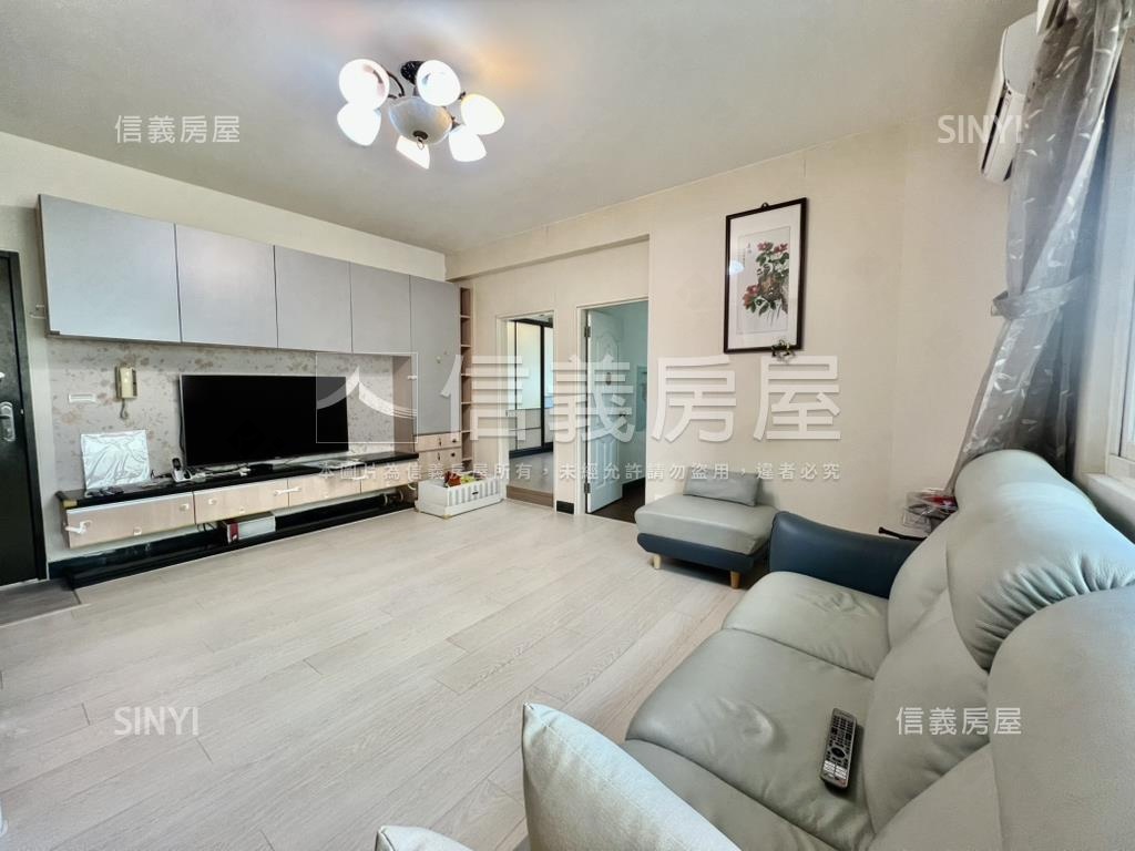 首購近未來捷運站三房房屋室內格局與周邊環境