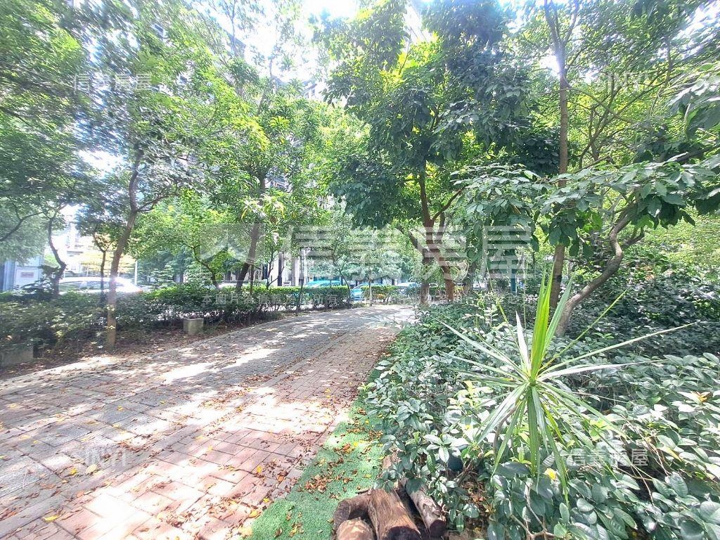 近中國醫綠園道小資兩房房屋室內格局與周邊環境