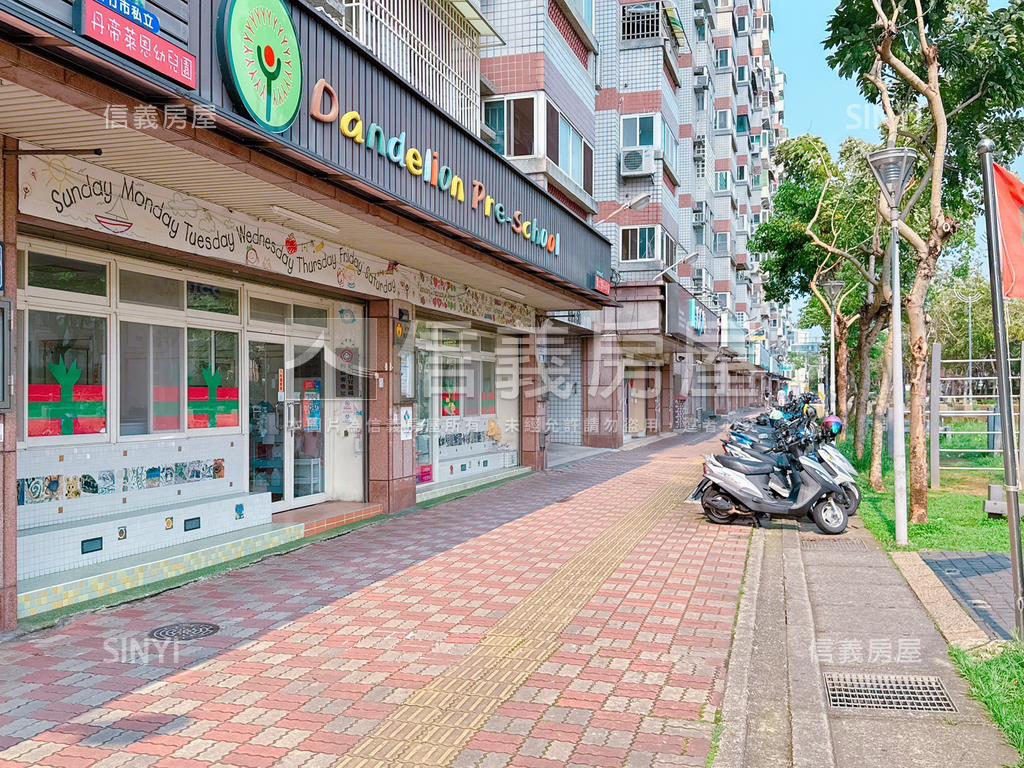 公乙大面寬店面稀有釋出房屋室內格局與周邊環境