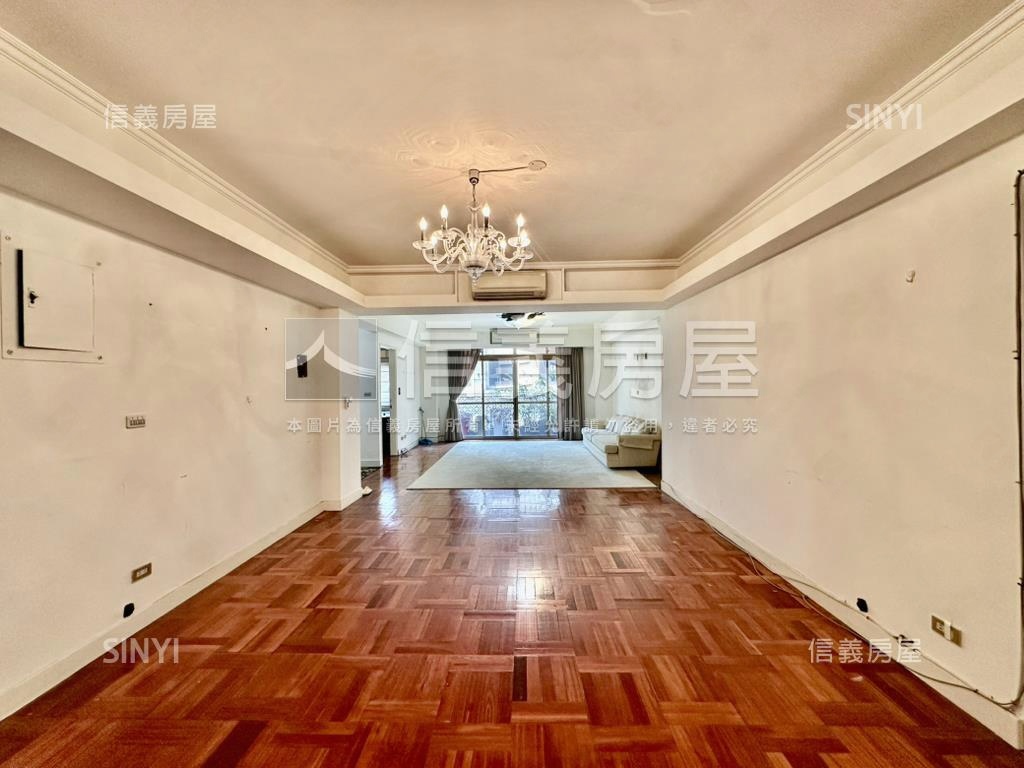 天母四房車有管理房屋室內格局與周邊環境