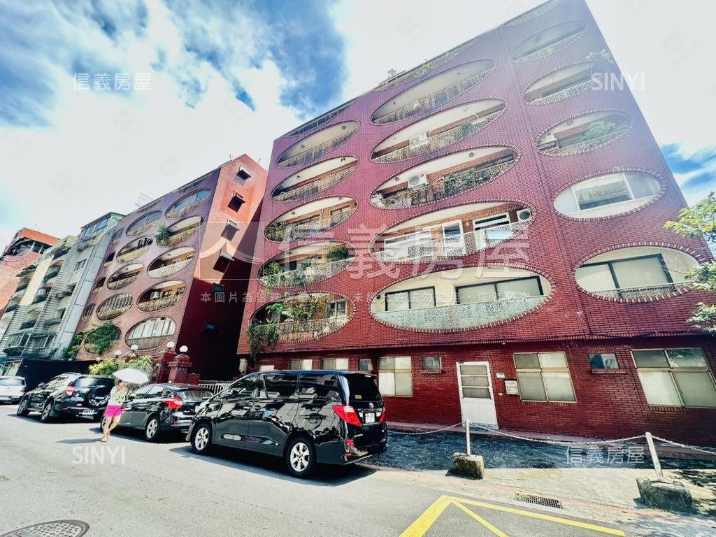 天母四房車有管理房屋室內格局與周邊環境