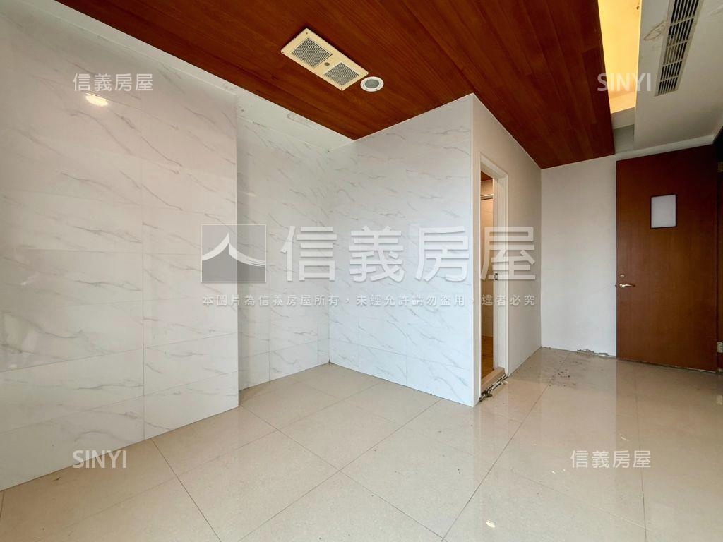 春天戀人頂級景觀露臺戶房屋室內格局與周邊環境