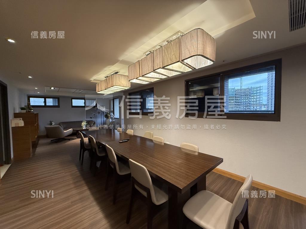 副都心挑高金店面Ｄ房屋室內格局與周邊環境