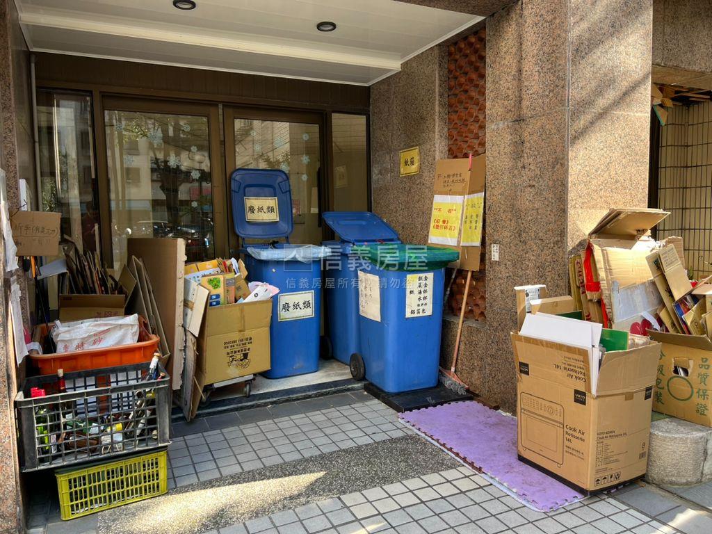 惠宇三房園道旁房屋室內格局與周邊環境