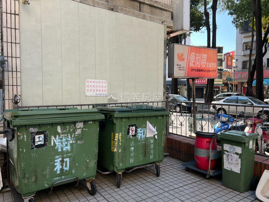 惠宇三房園道旁房屋室內格局與周邊環境
